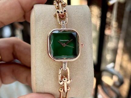 TIFFANY & CO HARDWEAR – TIMELESS ELEGANCE IN GREEN LUXURY