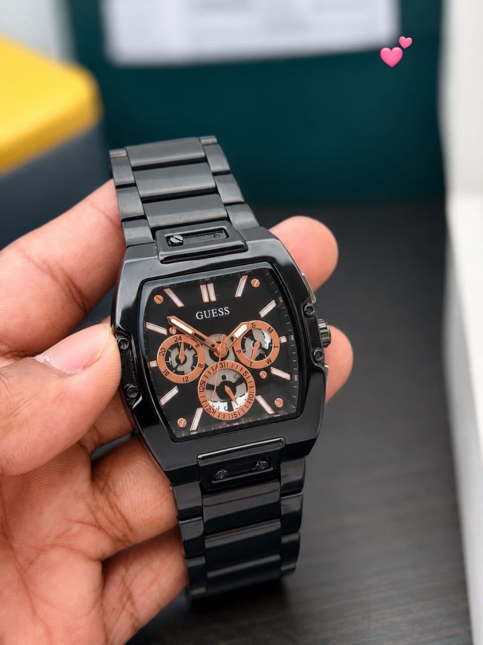 GUESS FOR MENS